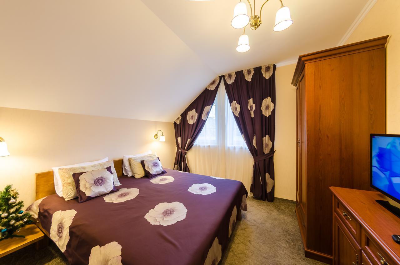 Gallery Of Mountains Holiday Home Yasinya Phòng bức ảnh